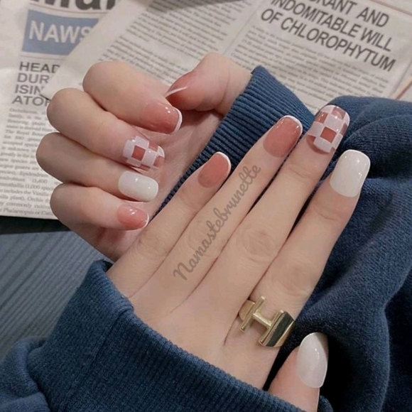 2/$16 Pink Checkerboard French Manicure Press On Nails - Picture 5 of 13